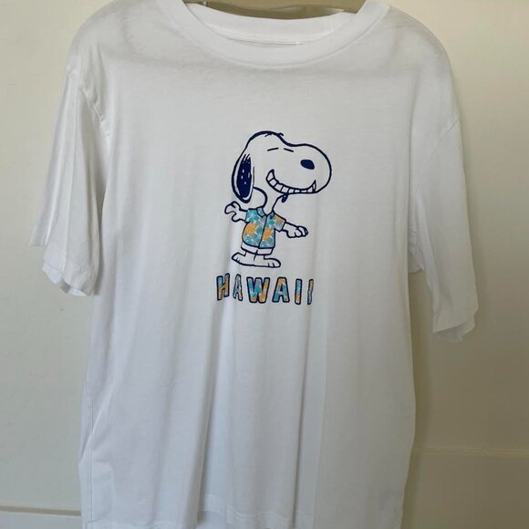 Uniqlo PEANUTS HAWAII UT Graphic T-Shirt - Picture 3 of 5